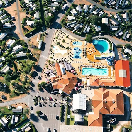 Les Charmettes Mobilhome 2 Ch Climatise - Terrasse Totalement Abritee - Locsweethome Les Mathes