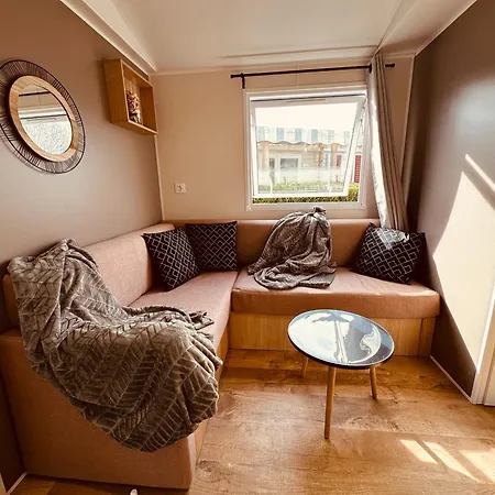 Les Charmettes Mobilhome Neuf Climatise - Terrasse Fermee - Locsweethome Campsite