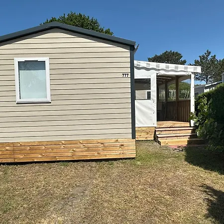 Les Charmettes Mobilhome 2 Ch Climatisé - Terrasse Totalement Abritée - Locsweethome *