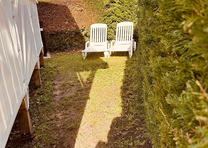 Les Charmettes Mobilhome 2 Ch Climatisé - Terrasse Totalement Abritée - Locsweethome