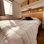 Les Charmettes Mobilhome 2 Ch Climatise - Terrasse Totalement Abritee - Locsweethome * Les Mathes