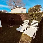Les Charmettes Mobilhome 2 Ch Climatise - Terrasse Totalement Abritee - Locsweethome * Les Mathes