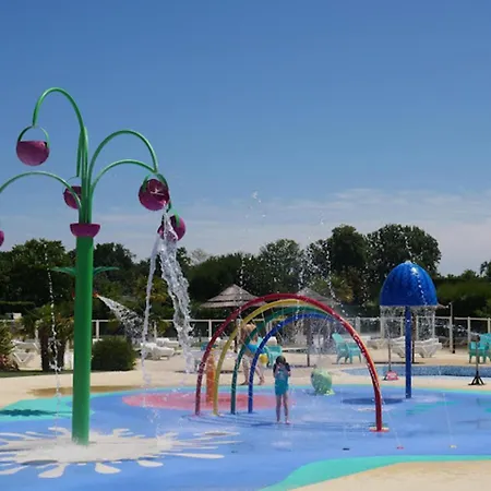 Domek alpejski Les Charmettes Mobilhome 2 Ch Climatise - Terrasse Fermee - Locsweethome Les Mathes