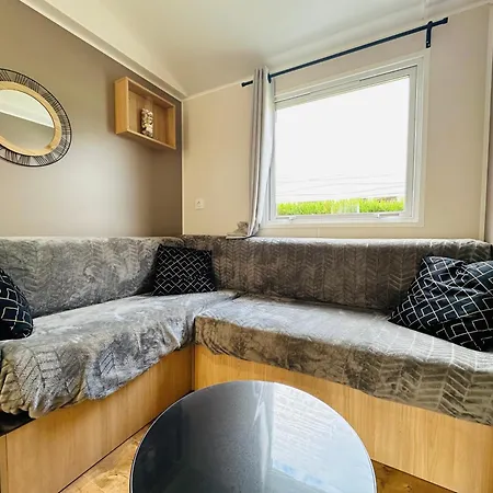 Domek alpejski Les Charmettes Mobilhome 2 Ch Climatise - Terrasse Fermee - Locsweethome